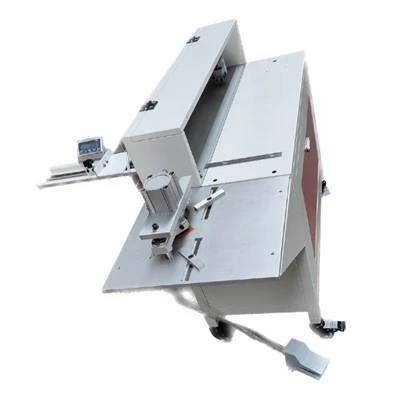 KX-720En rillemaskin for papp